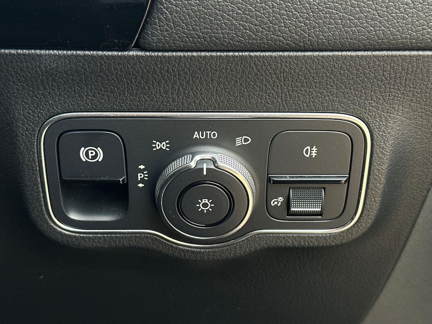 Used Mercedes-Benz GLA 2022 for sale - 76490537: Photo 22