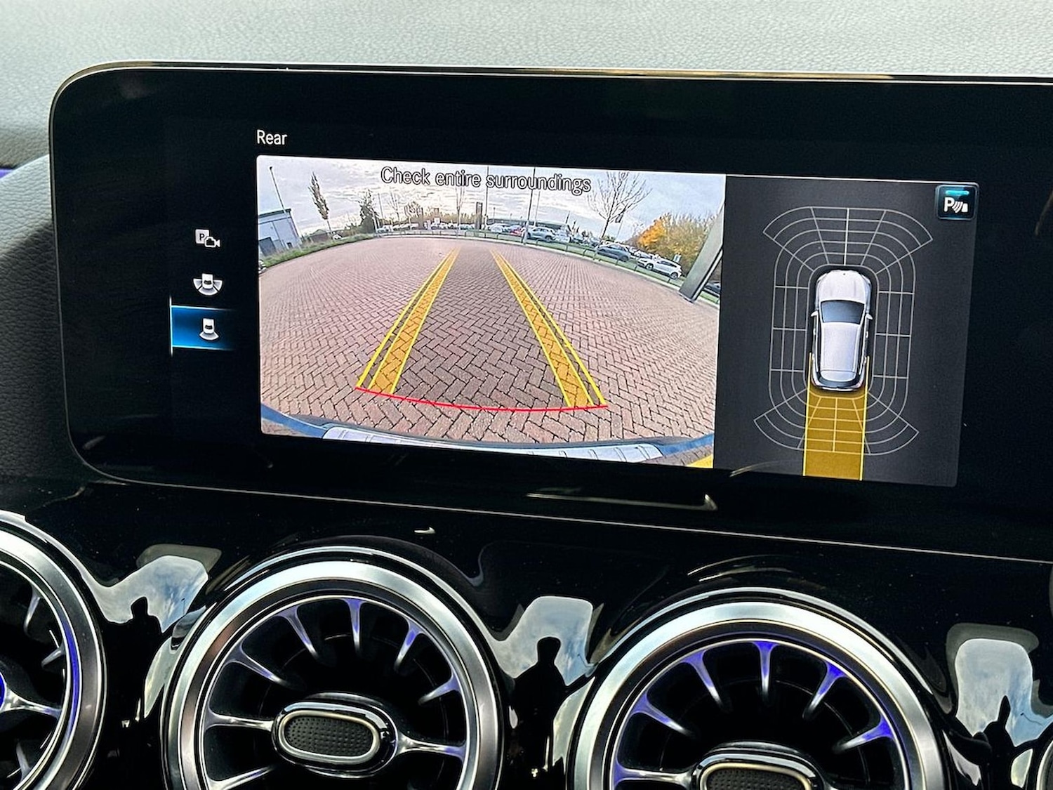 Used Mercedes-Benz GLA 2022 for sale - 76490537: Photo 23