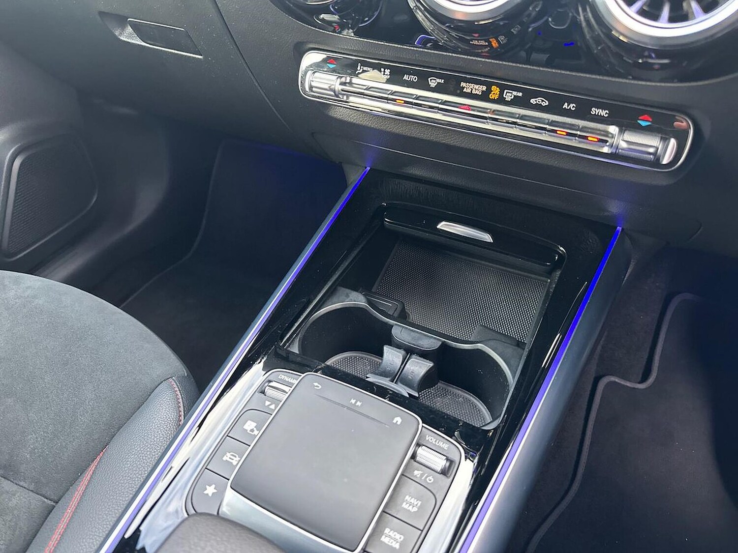 Used Mercedes-Benz GLA 2022 for sale - 76490537: Photo 32