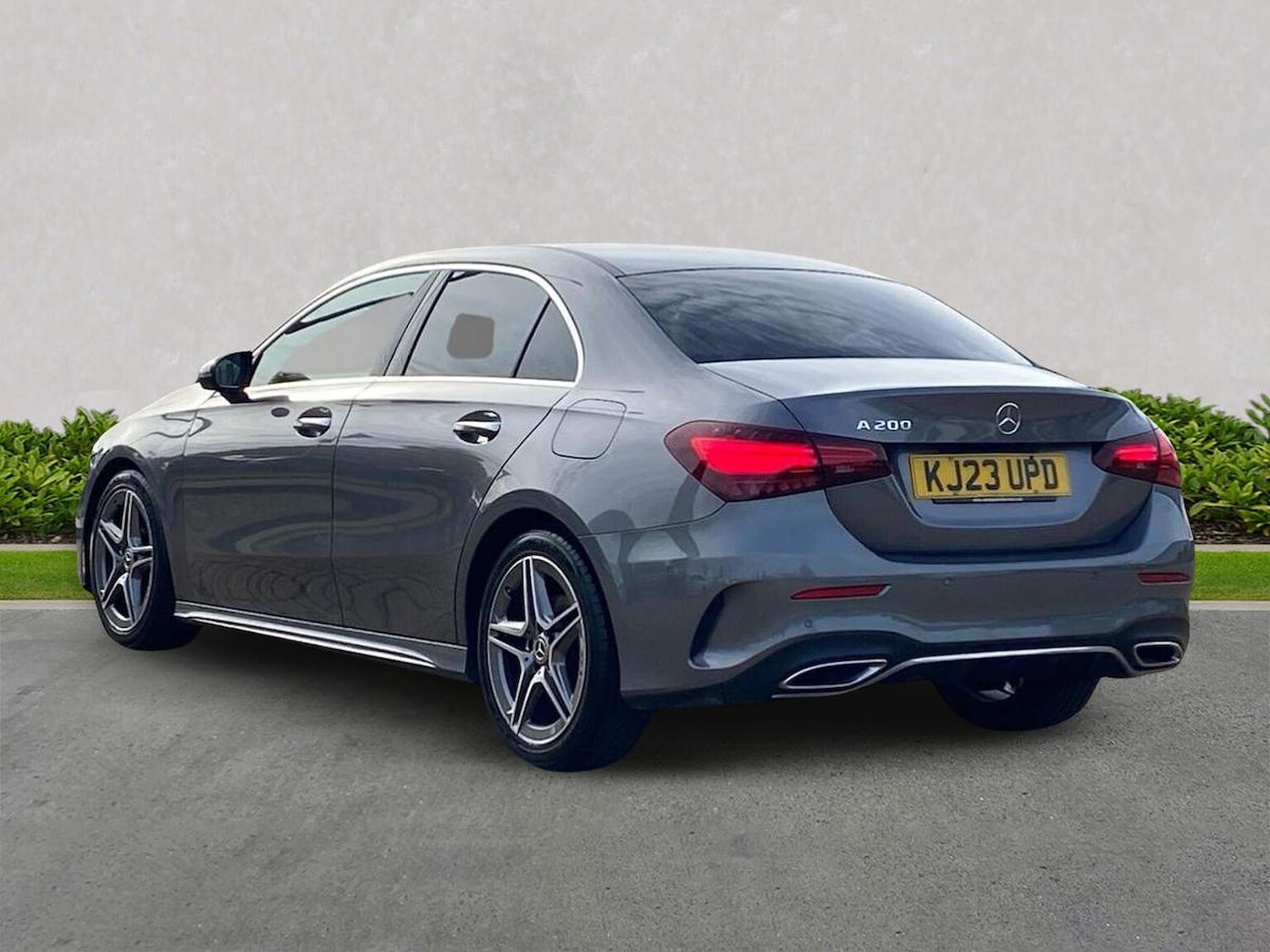 Used Mercedes-Benz A-Class 2023 for sale - 76662969: Photo 2