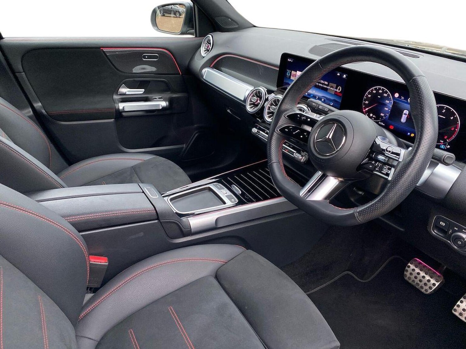 Used Mercedes-Benz GLB 2024 for sale - 76897066: Photo 15