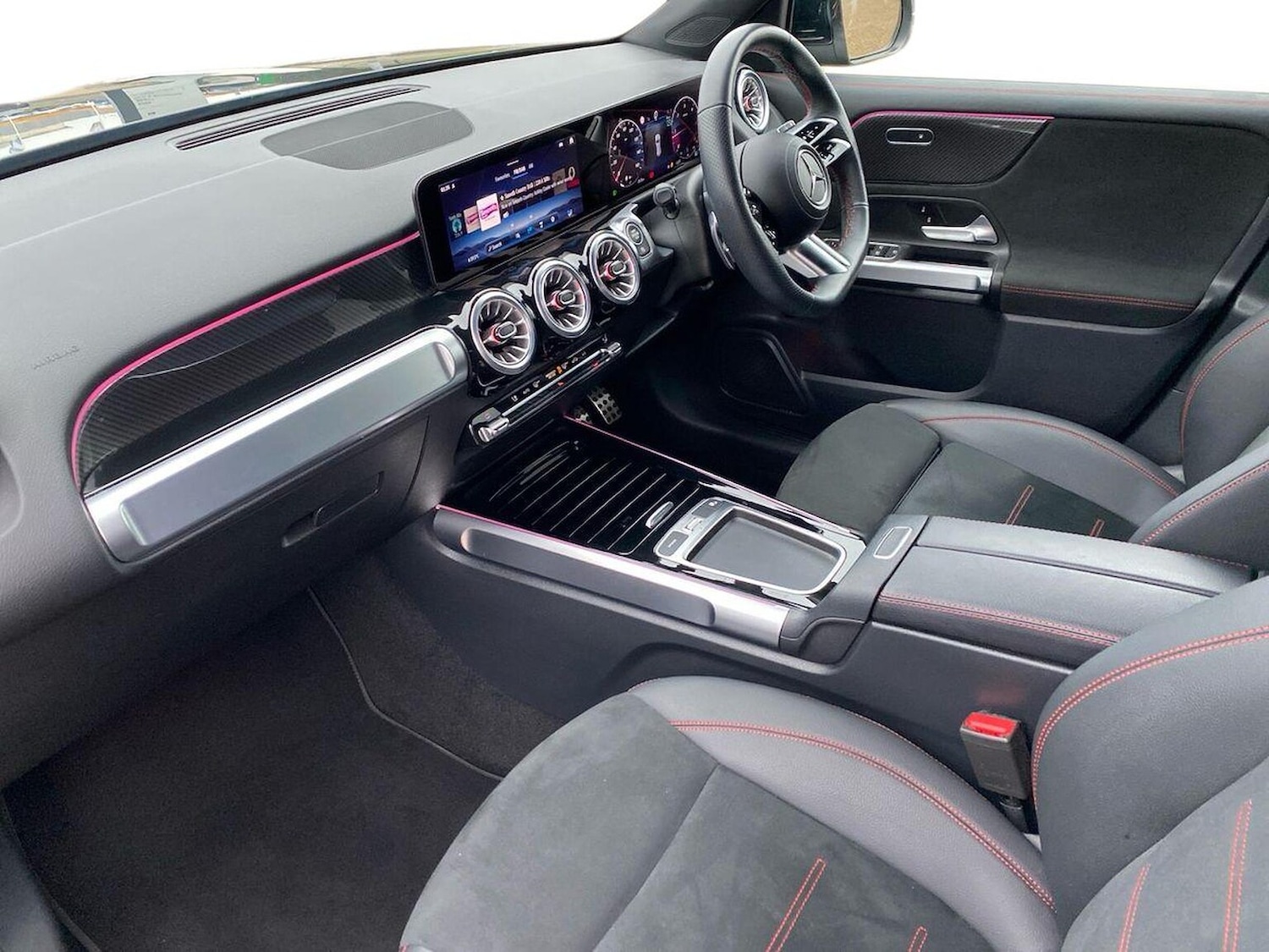 Used Mercedes-Benz GLB 2024 for sale - 76897066: Photo 7