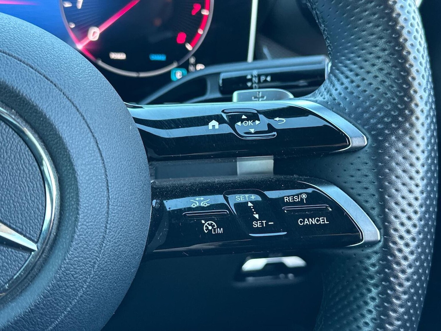 Used Mercedes-Benz GLC 2024 for sale - 76911217: Photo 27