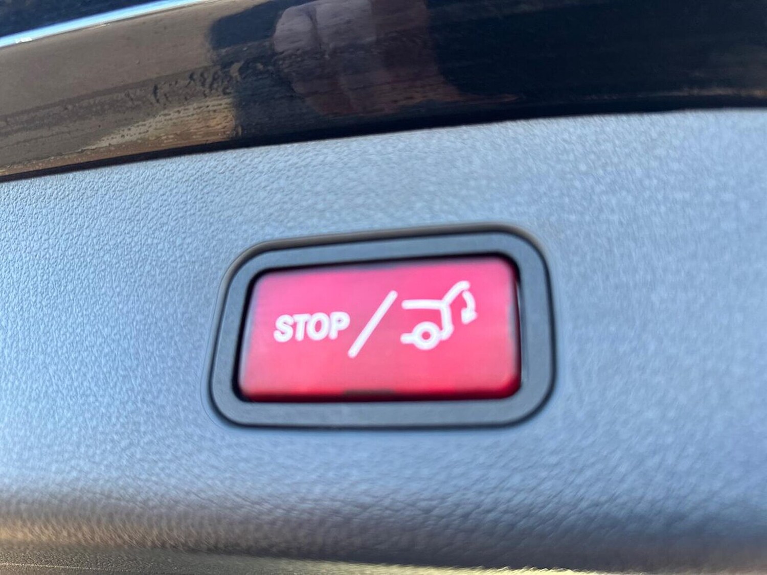 Used Mercedes-Benz GLC 2024 for sale - 76911217: Photo 39