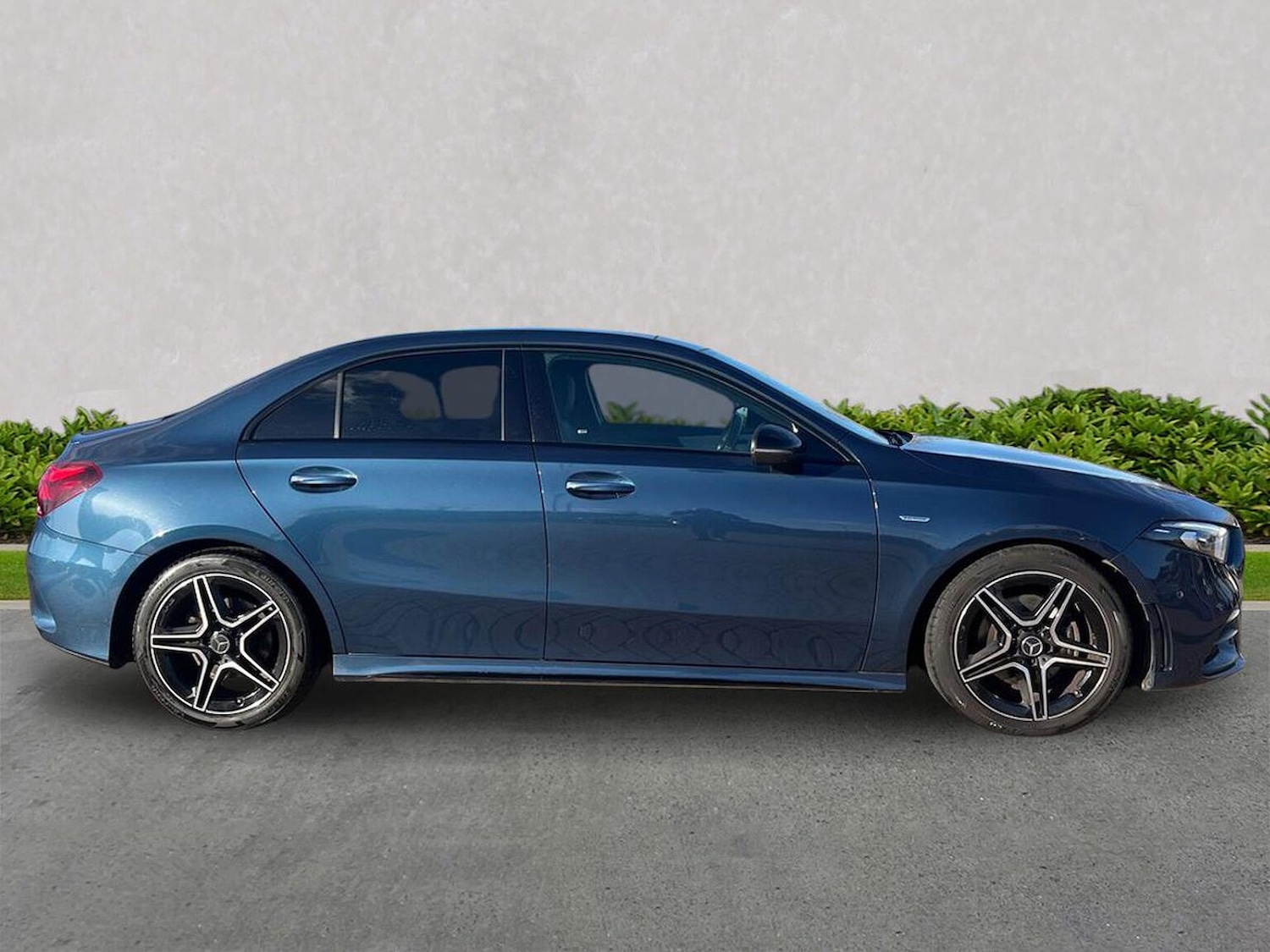 Used Mercedes-Benz A-Class 2022 for sale - 76699476: Photo 3