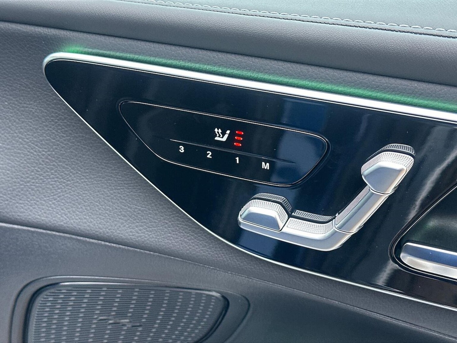 Used Mercedes-Benz GLC 2025 for sale - 76924603: Photo 21