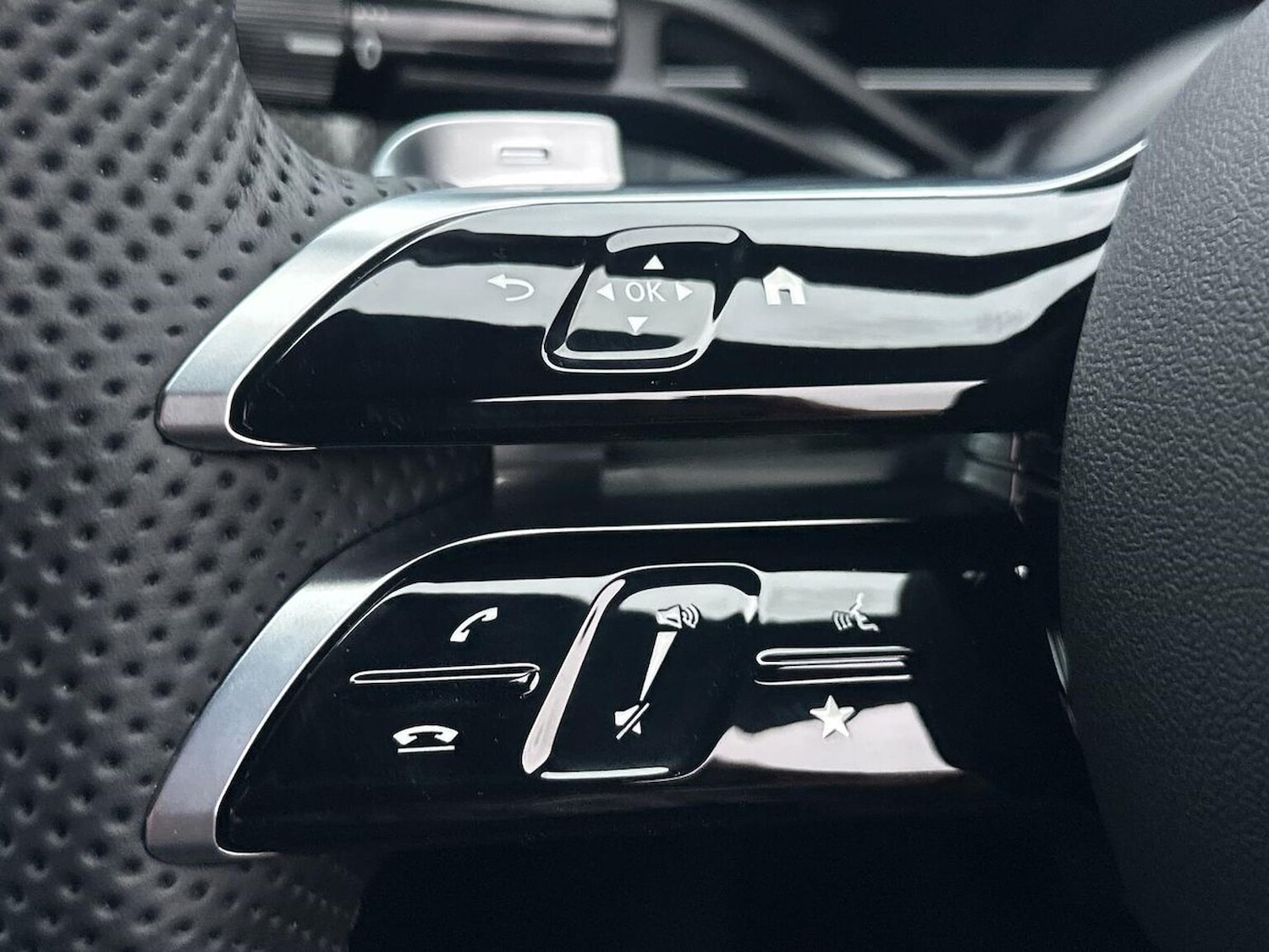 Used Mercedes-Benz GLC 2025 for sale - 76924603: Photo 26