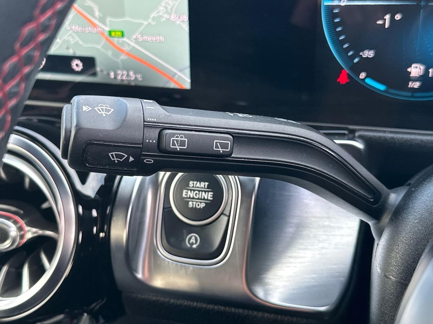Used Mercedes-Benz GLB 2020 for sale - 76347067: Photo 28