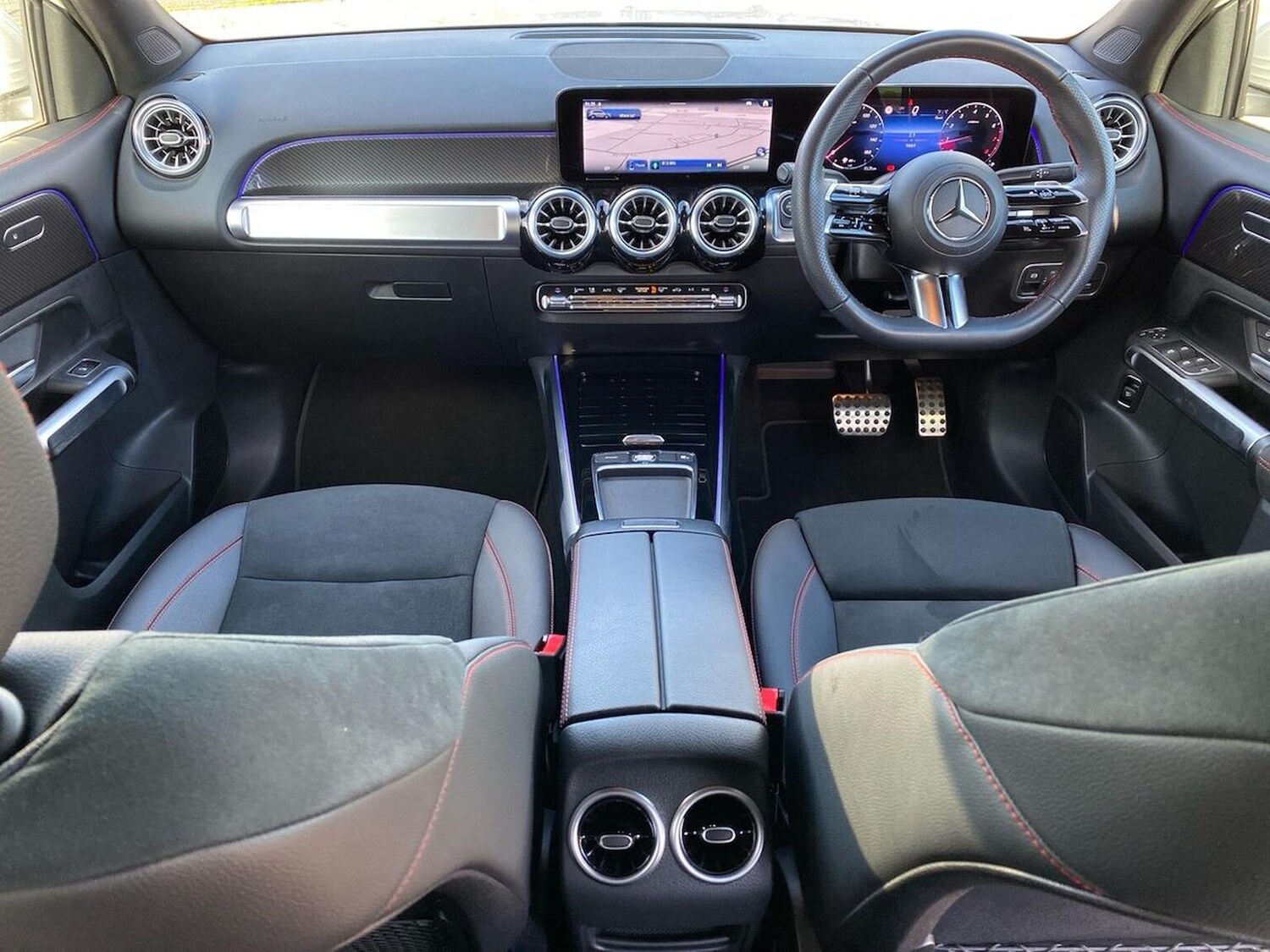 Used Mercedes-Benz GLB 2024 for sale - 76374351: Photo 13