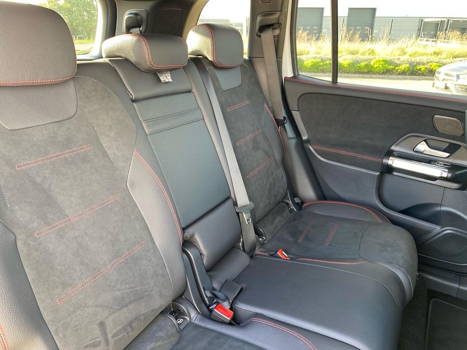 Used Mercedes-Benz GLB 2024 for sale - 76374351: Photo 16