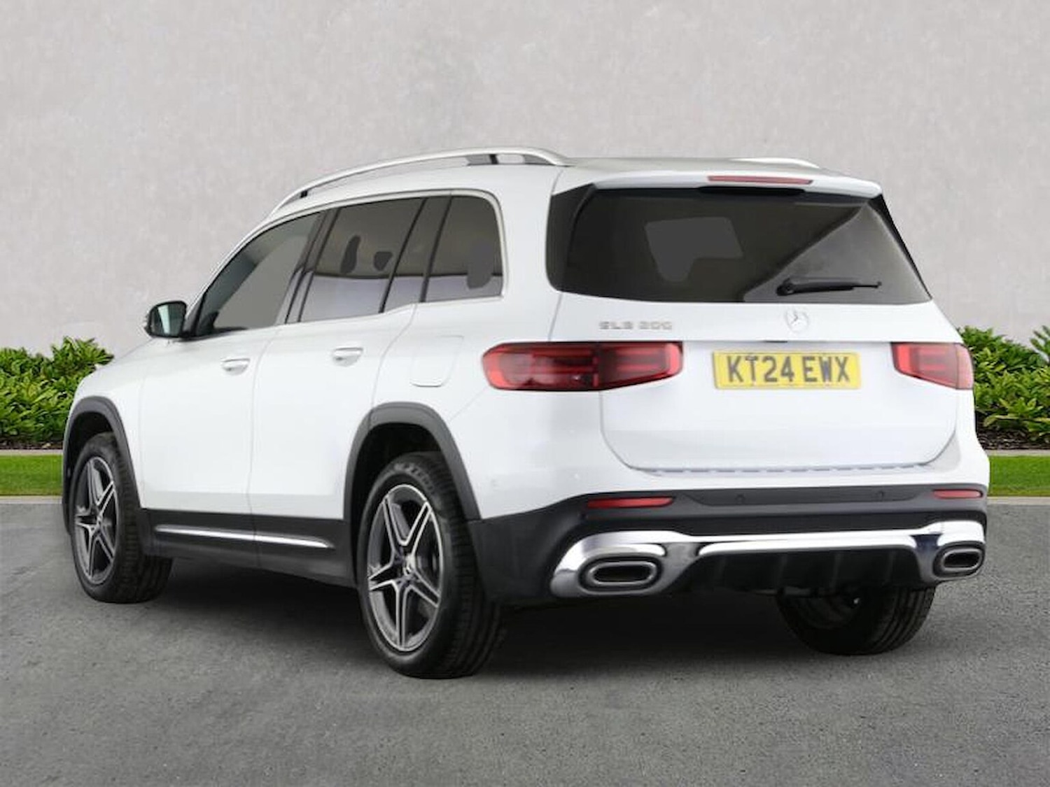 Used Mercedes-Benz GLB 2024 for sale - 76374351: Photo 2