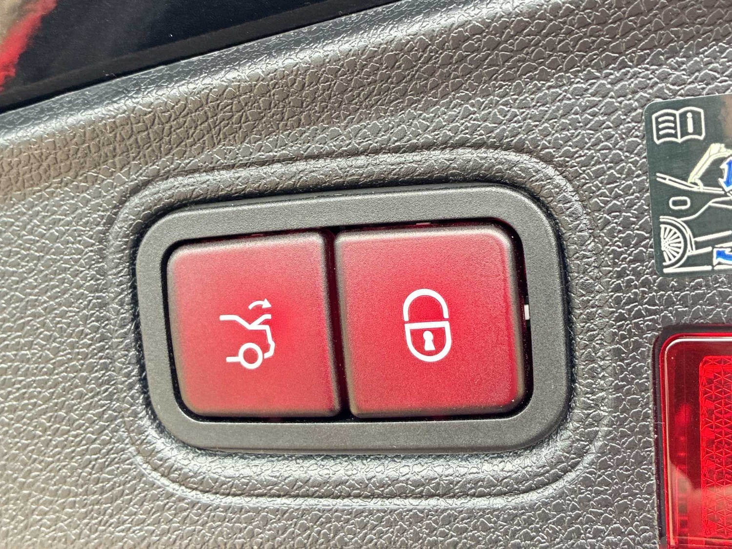 Used Mercedes-Benz C Class 2023 for sale - 78193783: Photo 39