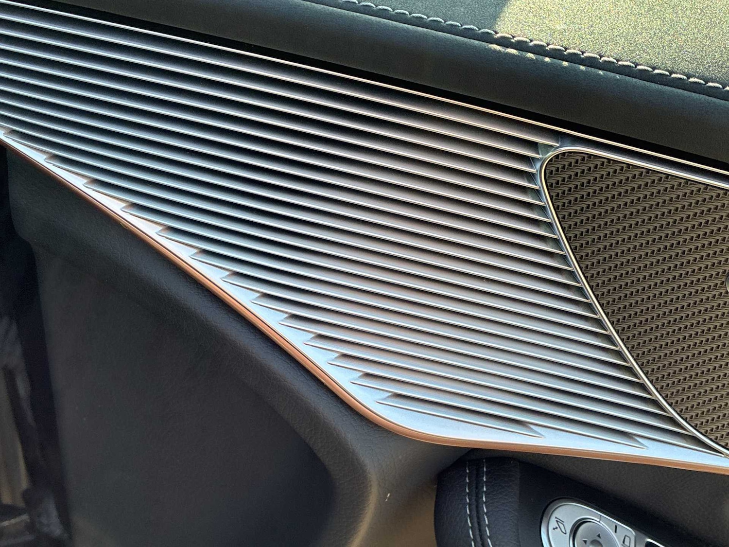 Used Mercedes-Benz EQC 2023 for sale - 78098344: Photo 30