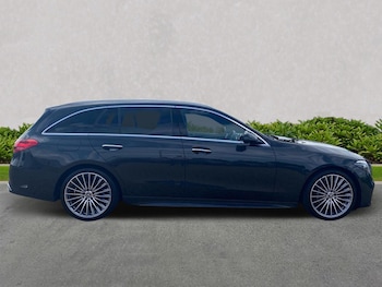 Used Mercedes-Benz C-Class 2022 for sale - 75475962: Photo