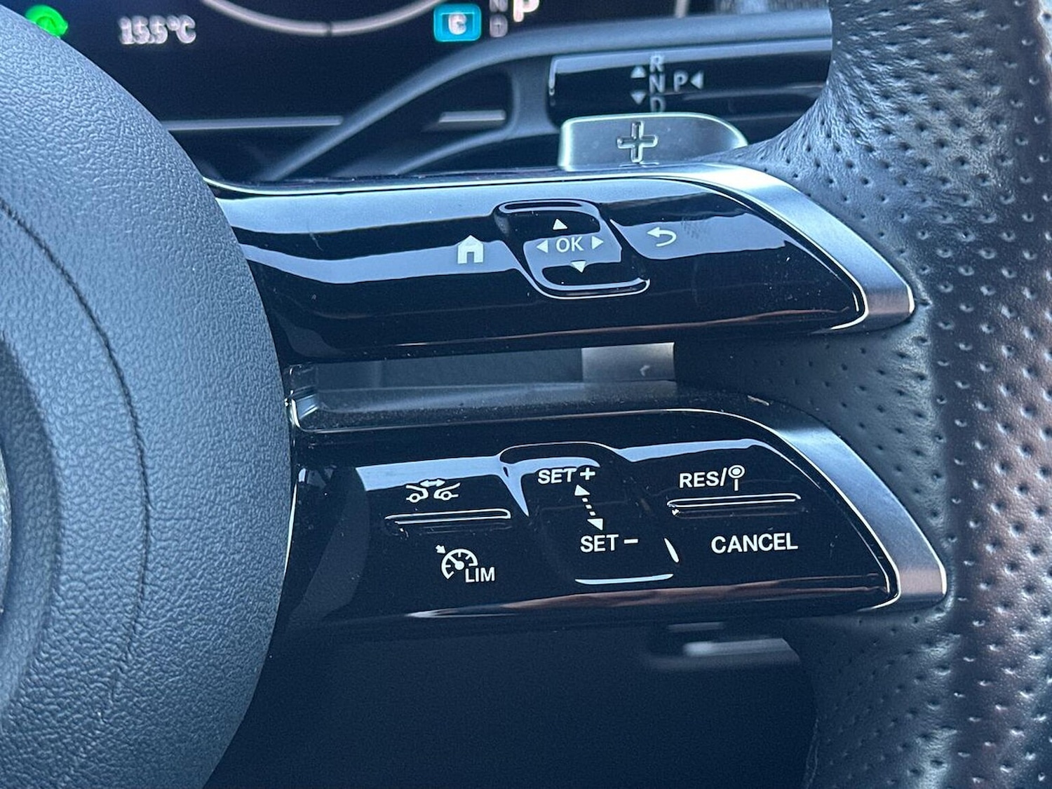 Used Mercedes-Benz GLC 2023 for sale - 76387169: Photo 27