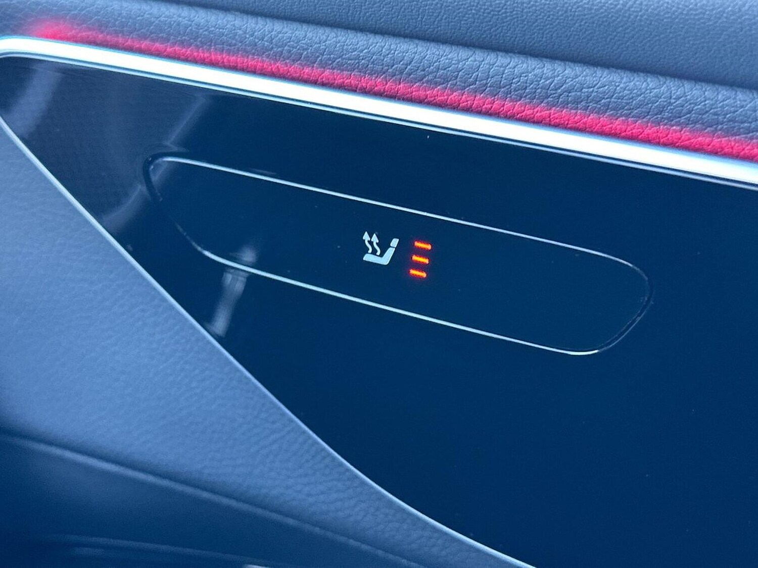 Used Mercedes-Benz GLC 2023 for sale - 76387169: Photo 30