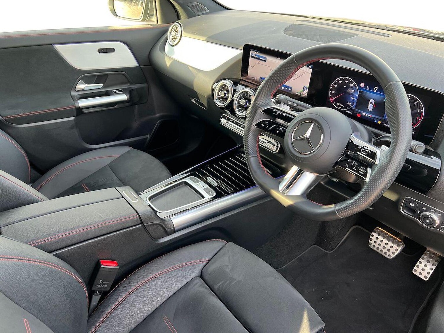 Used Mercedes-Benz GLA 2024 for sale - 76207430: Photo 15