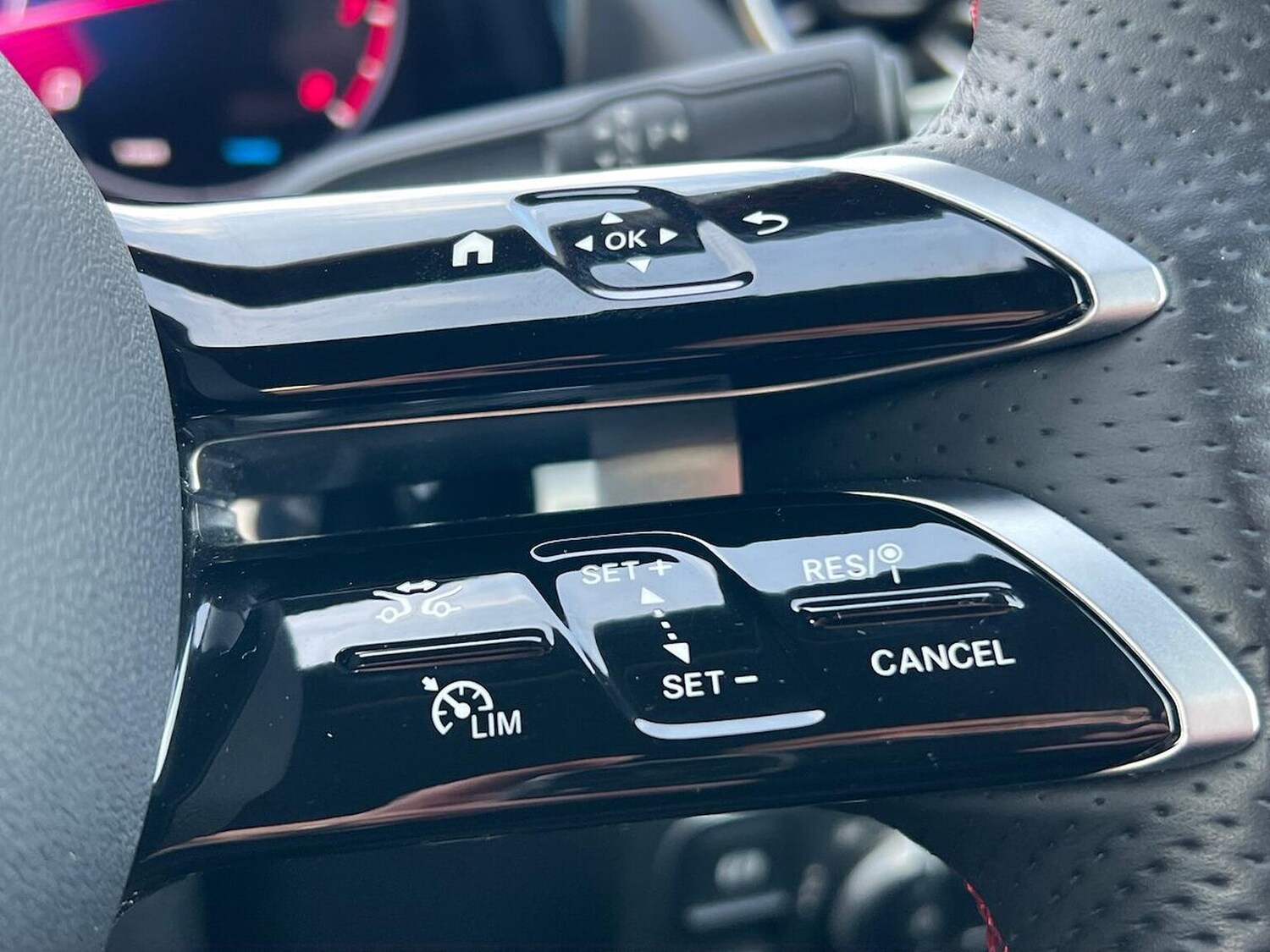 Used Mercedes-Benz GLA 2024 for sale - 76207430: Photo 27