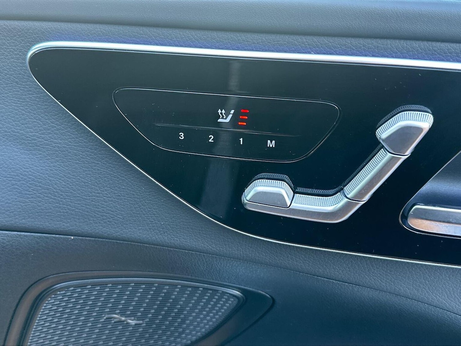 Used Mercedes-Benz C Class 2022 for sale - 77028090: Photo 30