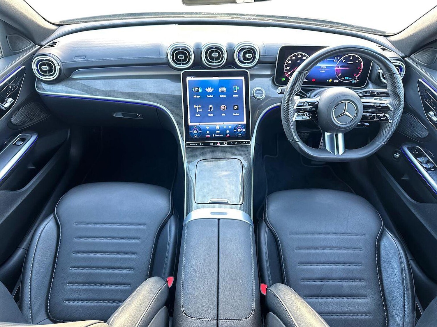 Used Mercedes-Benz C Class 2022 for sale - 77028090: Photo 8