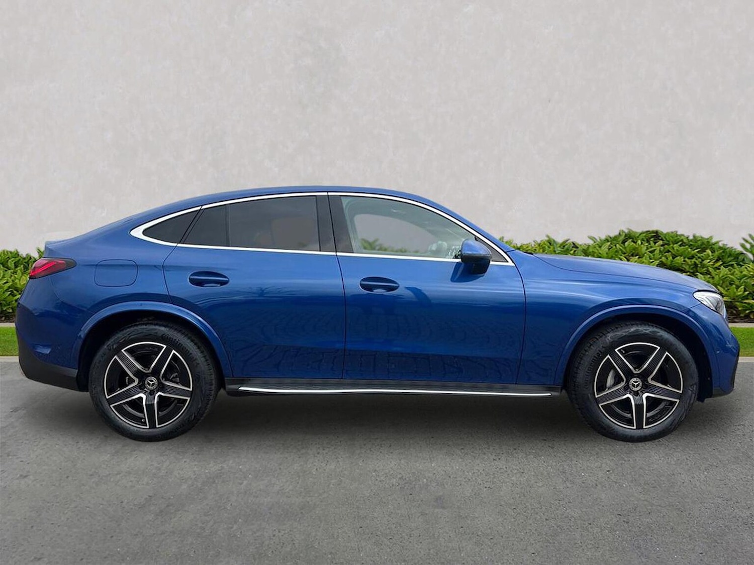 Used Mercedes-Benz GLC 2025 for sale - 77488892: Photo 3