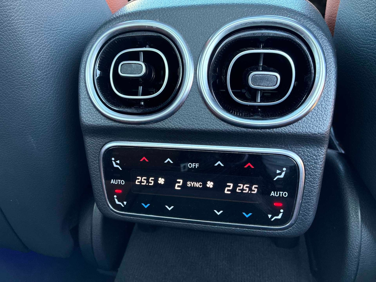 Used Mercedes-Benz C Class 2024 for sale - 78193408: Photo 40