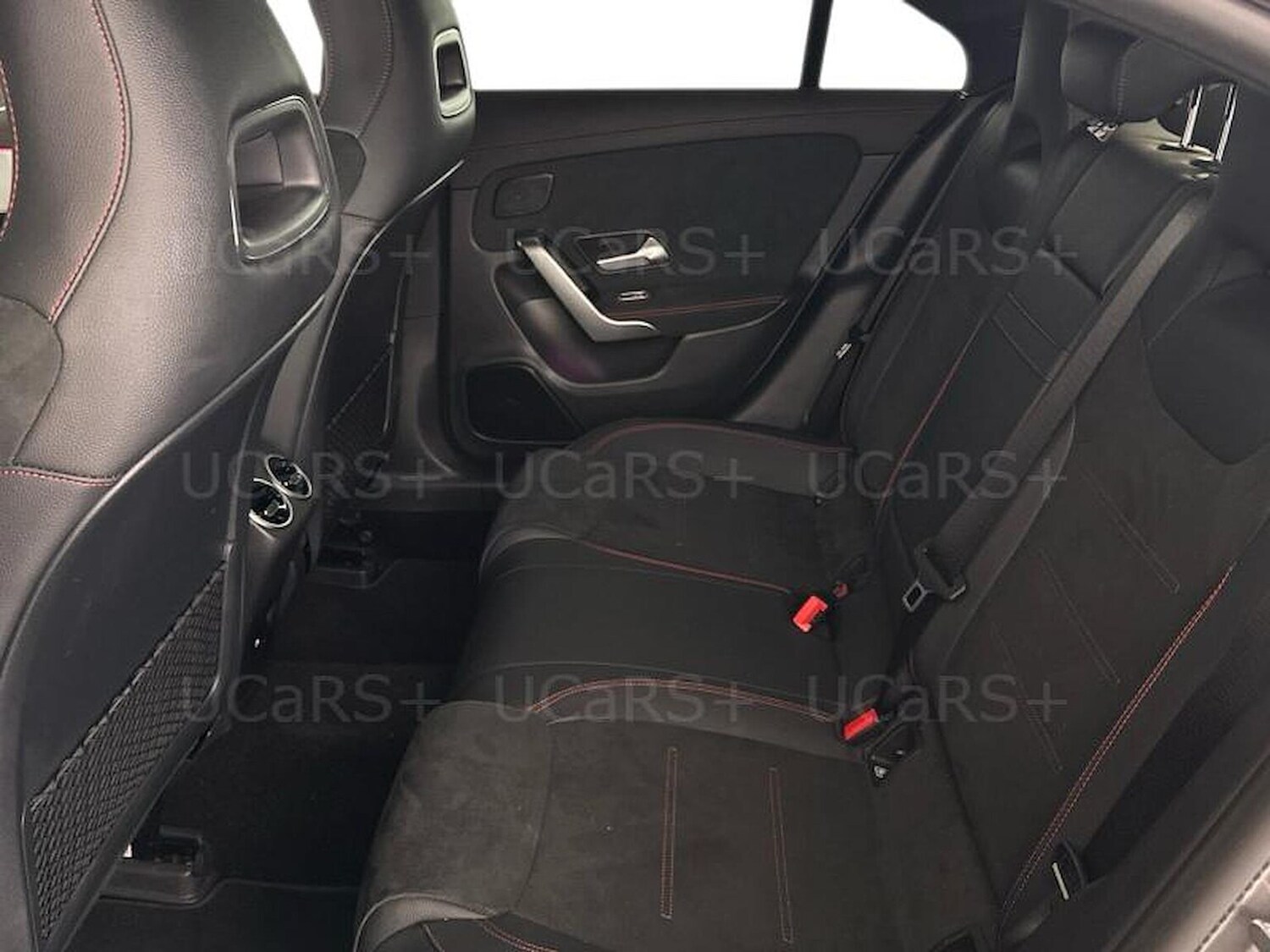 Used Mercedes-Benz CLA 2024 for sale - 76510659: Photo 8