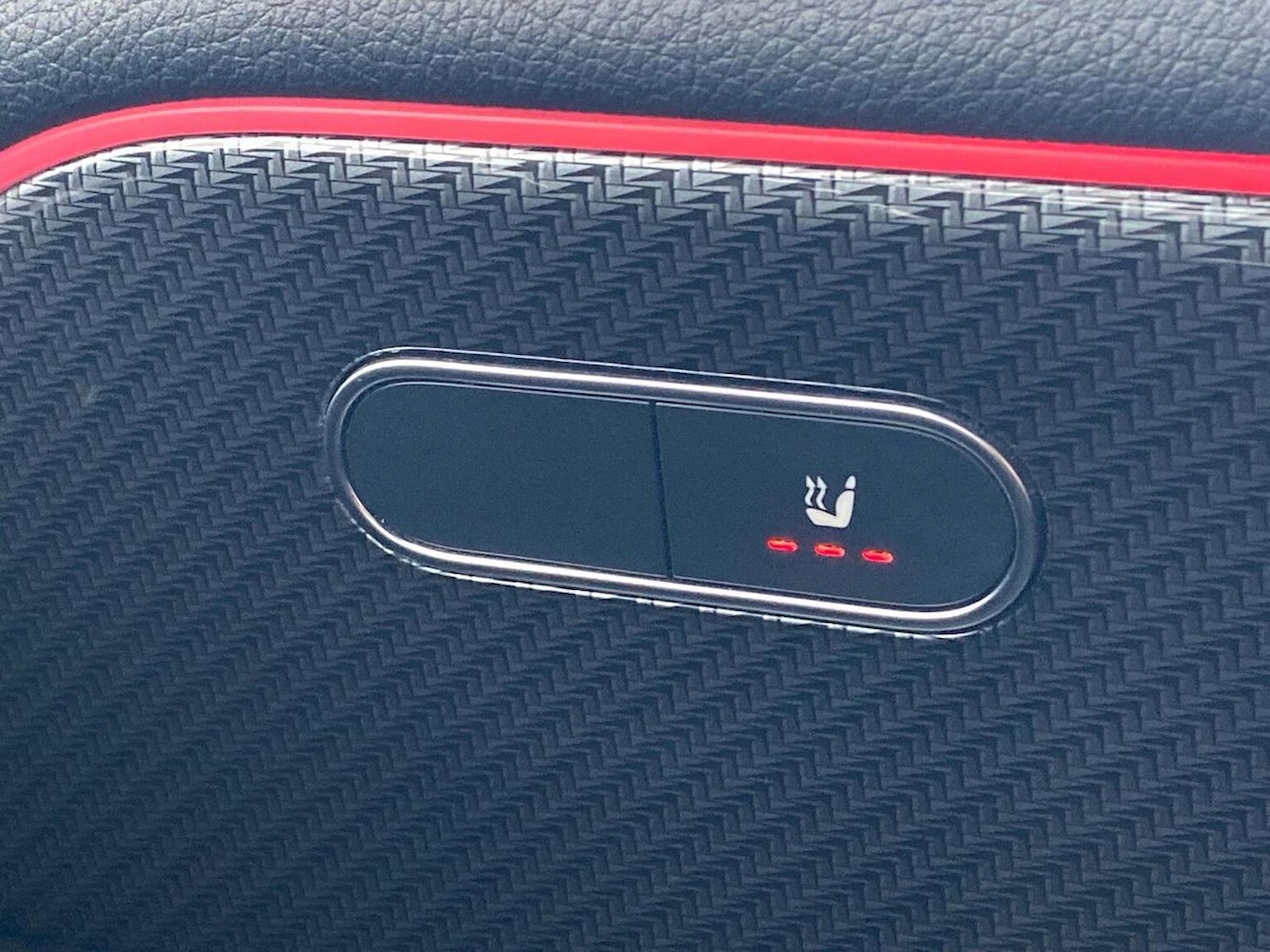 Used Mercedes-Benz GLA 2021 for sale - 76455181: Photo 30