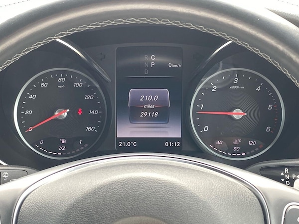 Used Mercedes-Benz V-Class 2019 for sale - 76212067: Photo 10