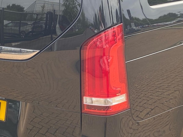 Used Mercedes-Benz V-Class 2019 for sale - 76212067: Photo 36