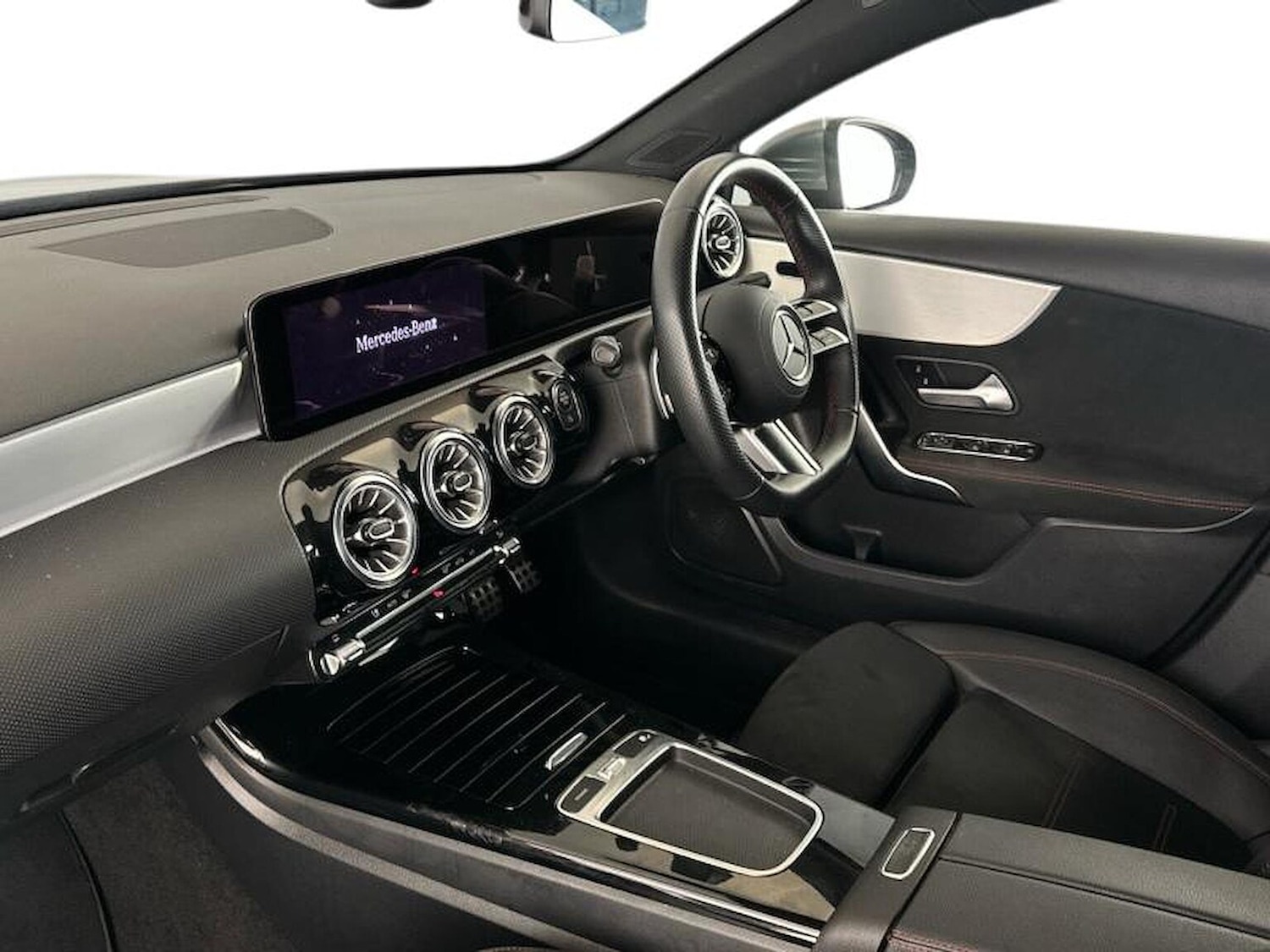 Used Mercedes-Benz A-Class 2024 for sale - 76365073: Photo 5