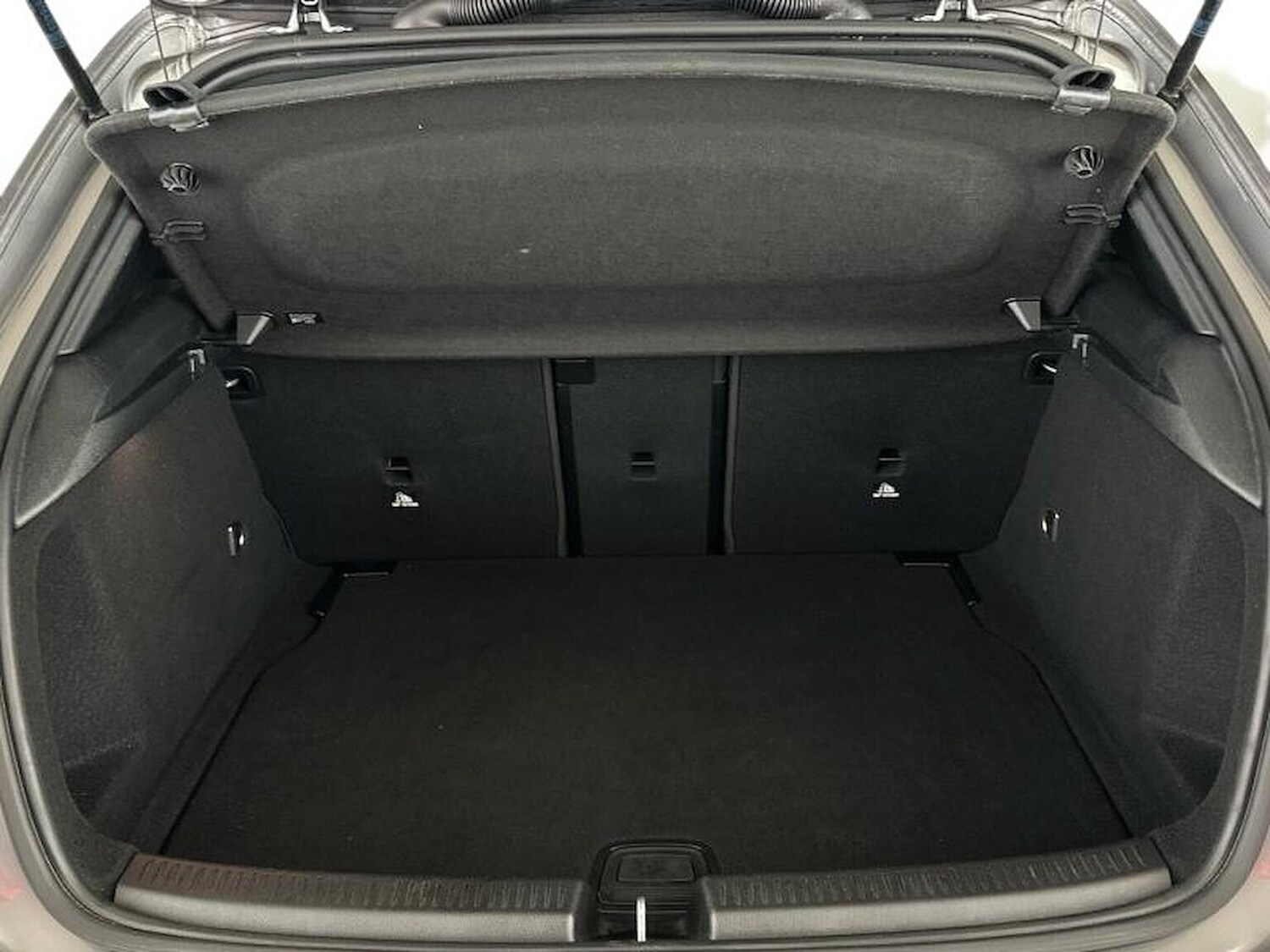 Used Mercedes-Benz A-Class 2024 for sale - 76365073: Photo 8