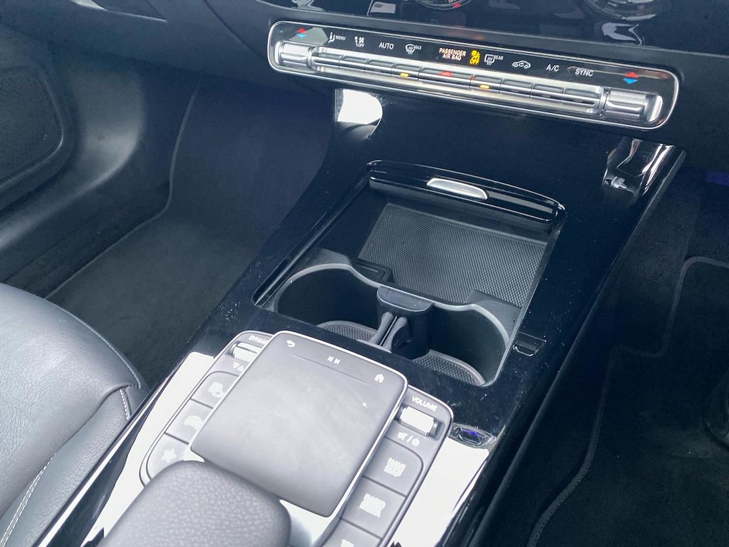 Used Mercedes-Benz CLA 2022 for sale - 76589169: Photo 32