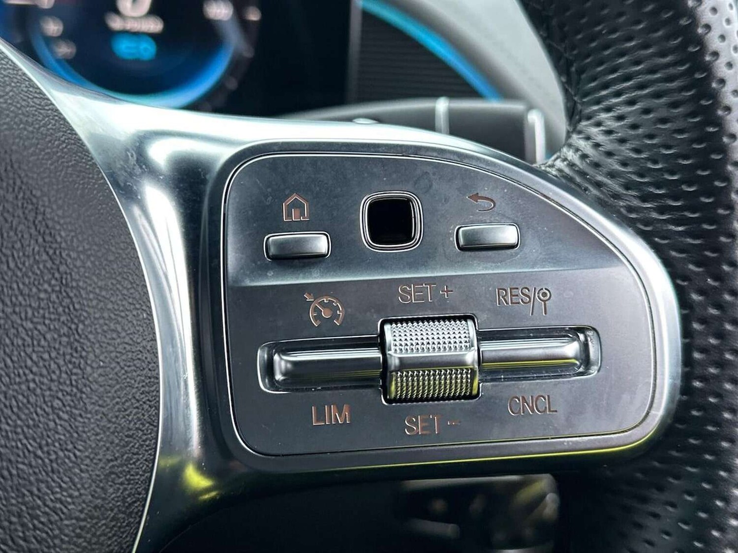 Used Mercedes-Benz EQC 2022 for sale - 77688034: Photo 29