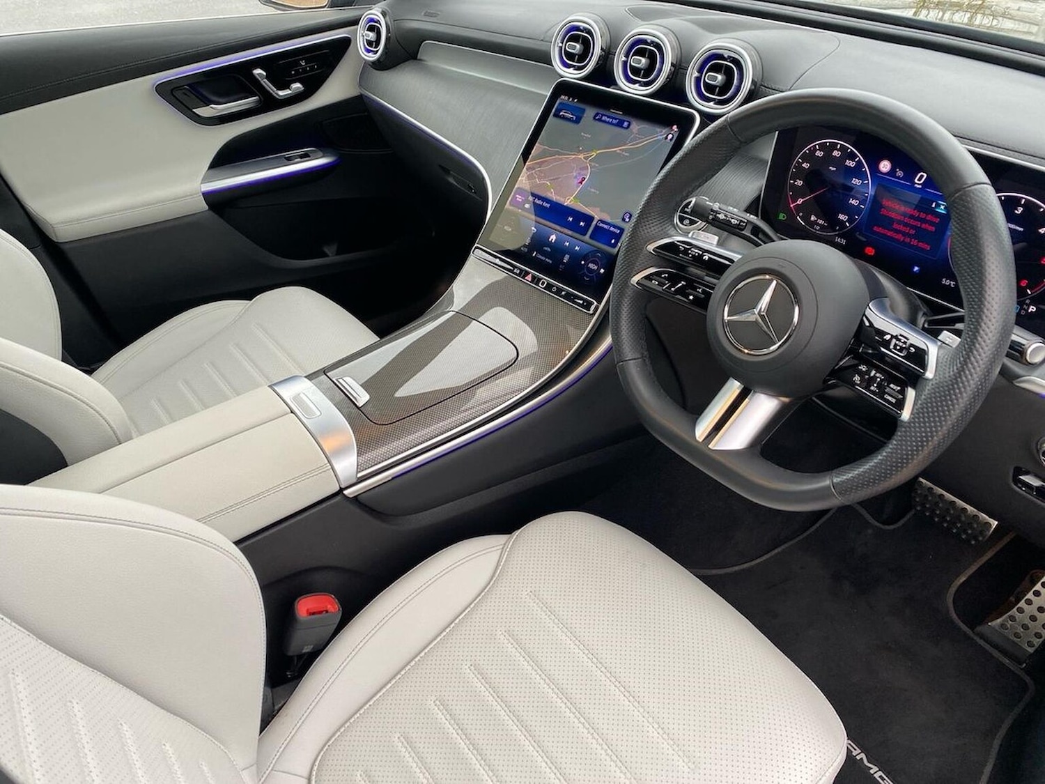 Used Mercedes-Benz GLC 2024 for sale - 77028104: Photo 15