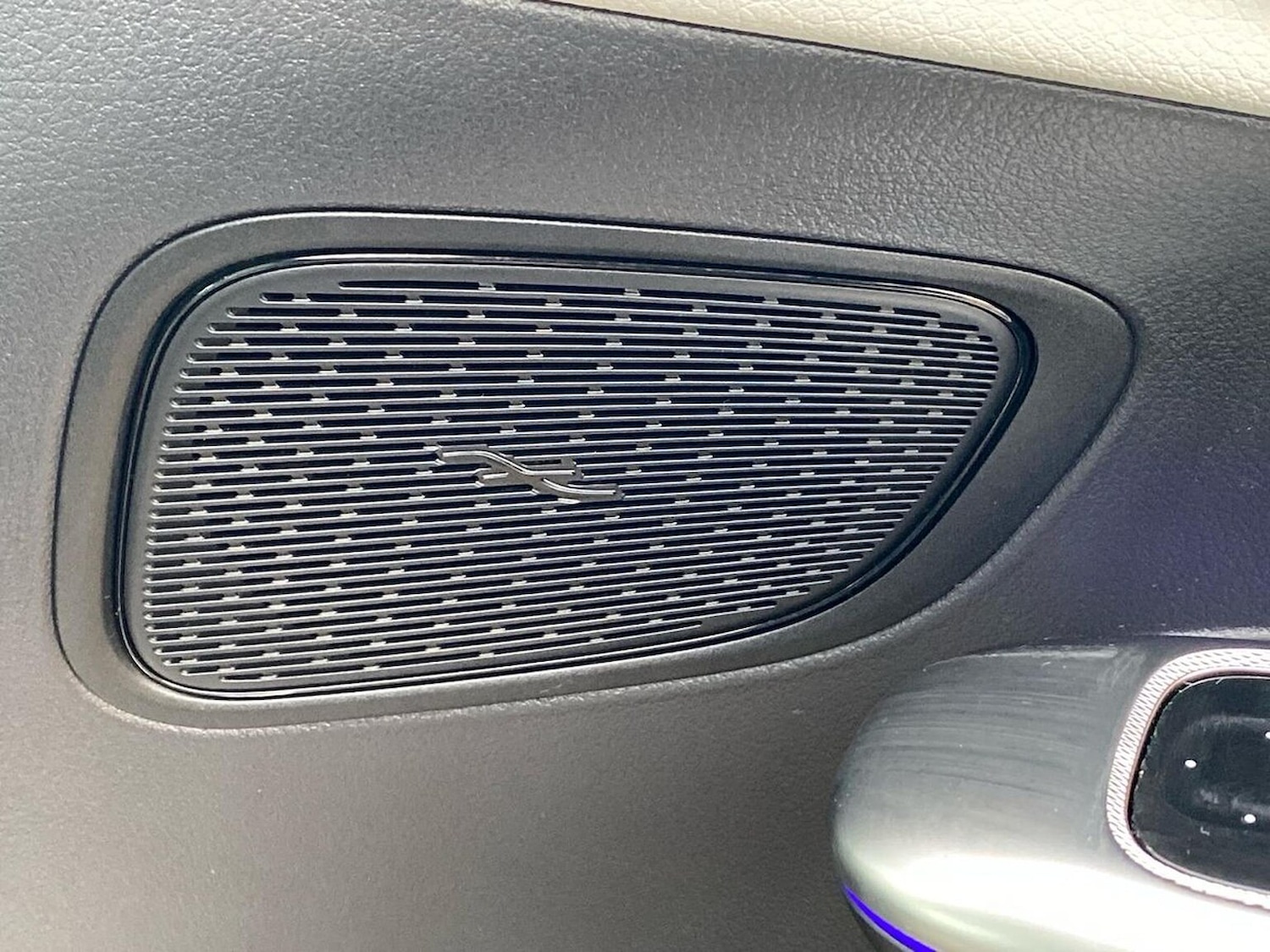 Used Mercedes-Benz GLC 2024 for sale - 77028104: Photo 31