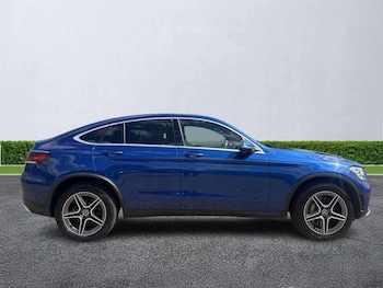 Used Mercedes-Benz GLC 2023 for sale - 79371938: Photo