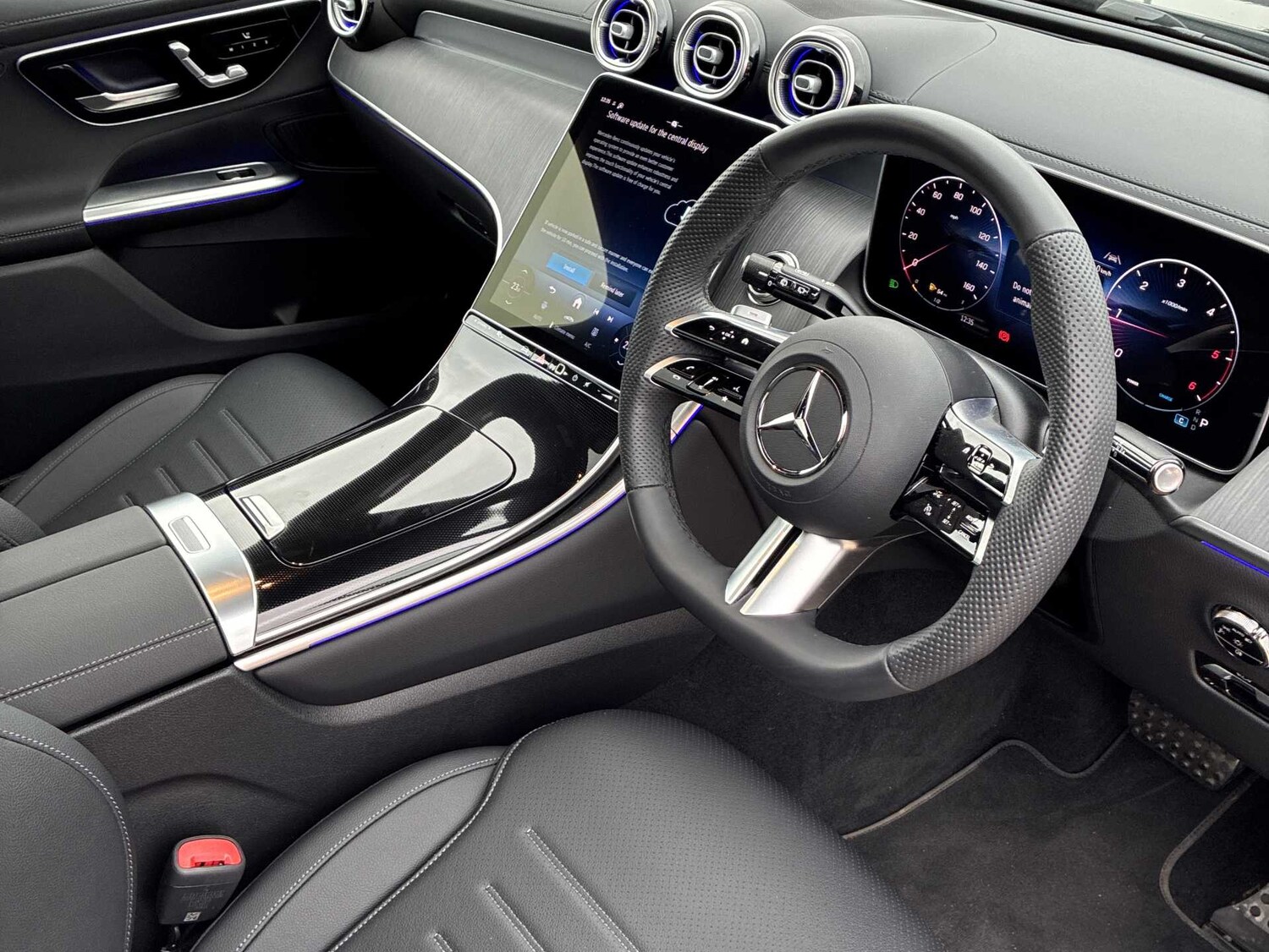 Used Mercedes-Benz GLC 2025 for sale - 78196300: Photo 15