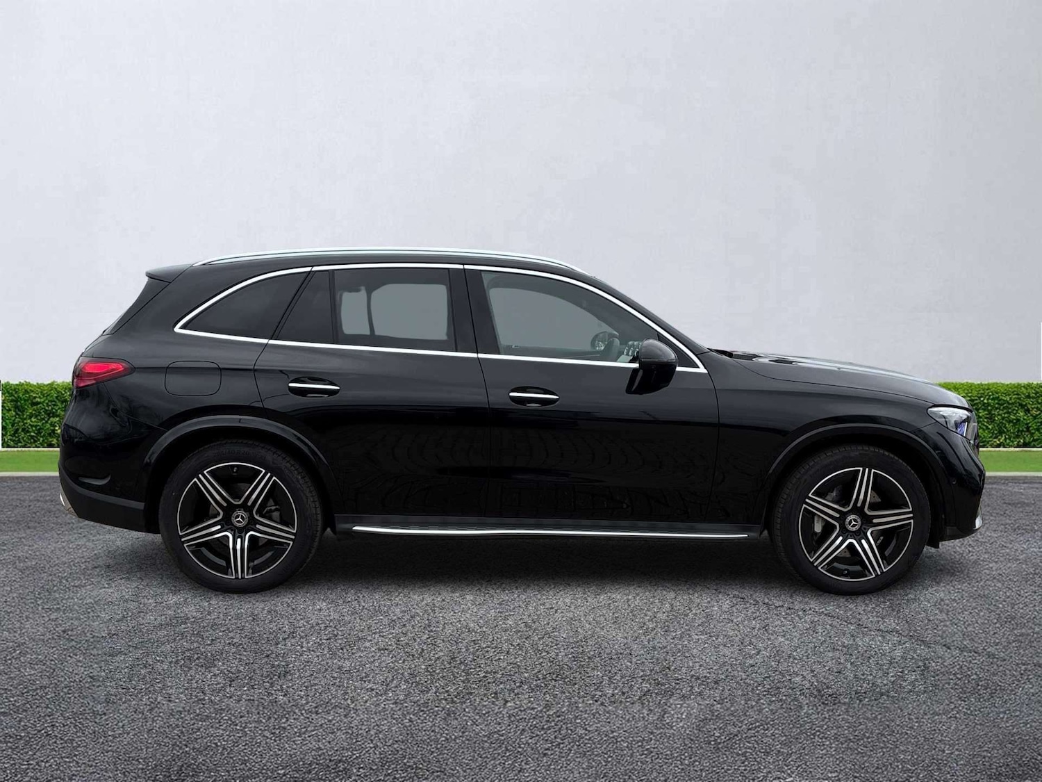 Used Mercedes-Benz GLC 2025 for sale - 78196300: Photo 3