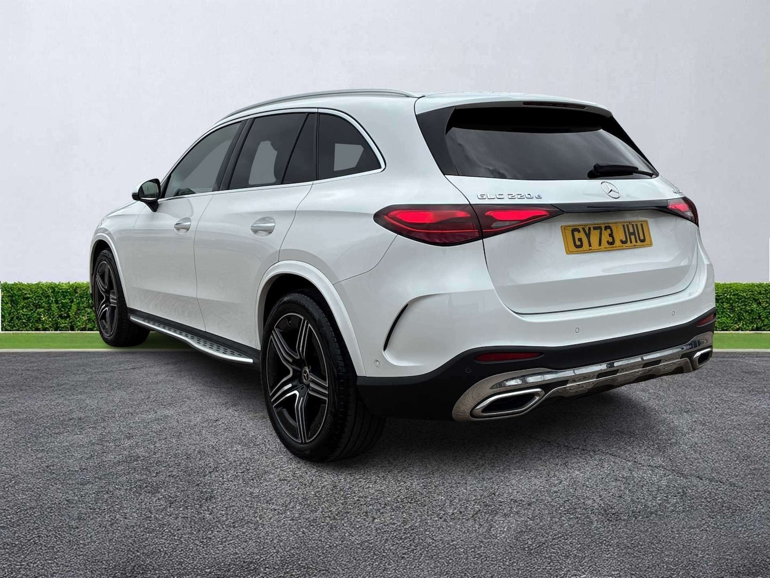 Used Mercedes-Benz GLC 2023 for sale - 78121905: Photo 2