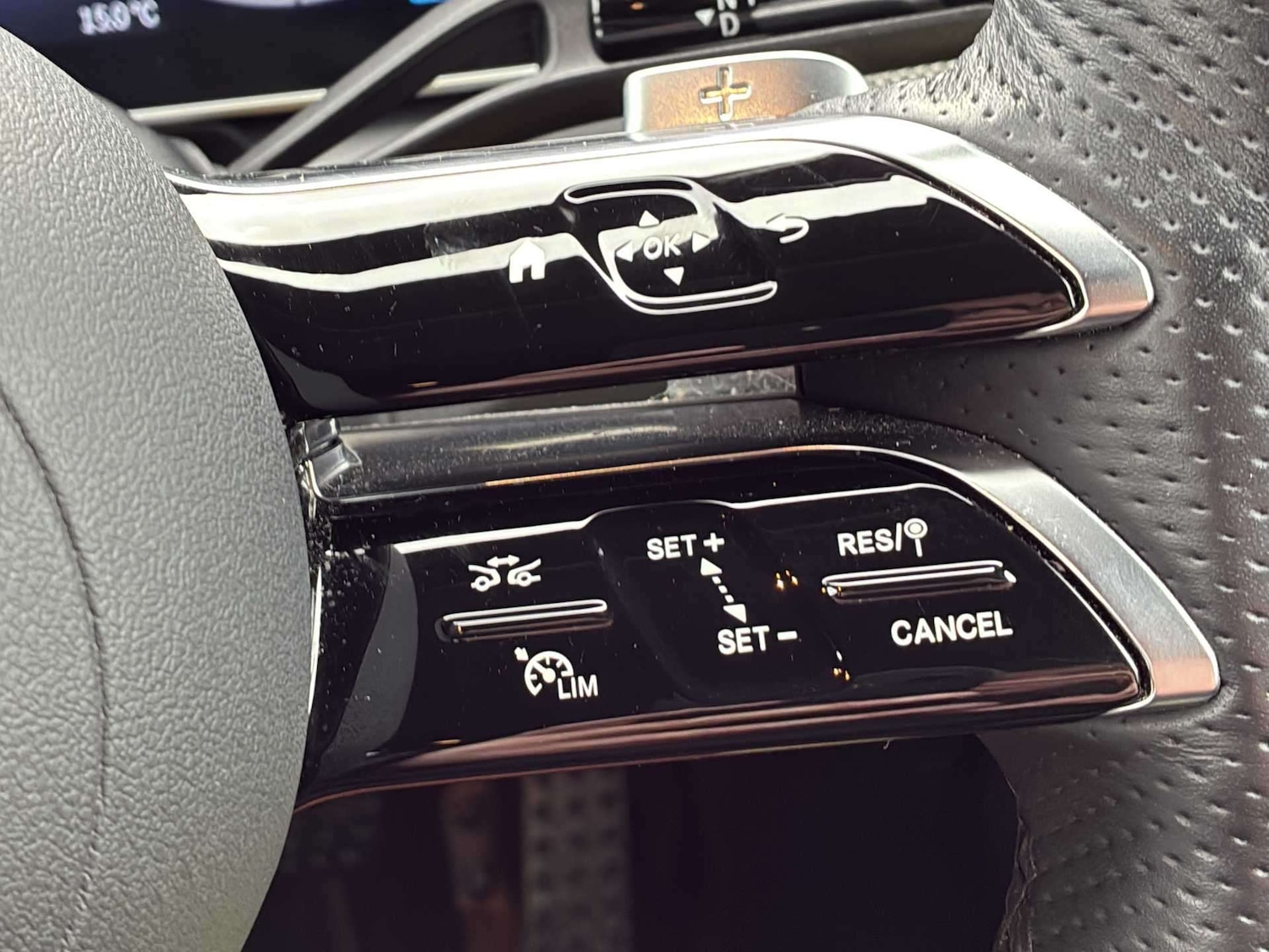 Used Mercedes-Benz GLC 2023 for sale - 78121905: Photo 22