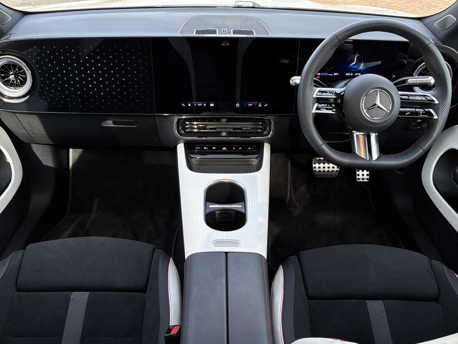 Used Mercedes-Benz CLA 2025 for sale - 78196127: Photo 8