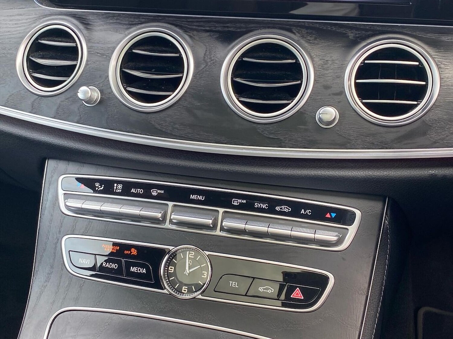 Used Mercedes-Benz E Class 2019 for sale - 76292970: Photo 12