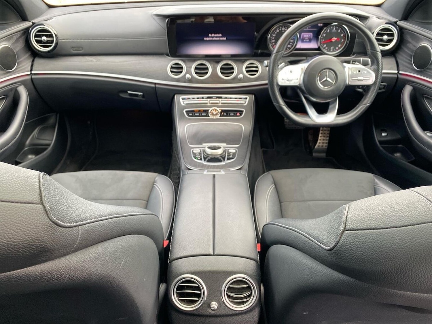 Used Mercedes-Benz E Class 2019 for sale - 76292970: Photo 13