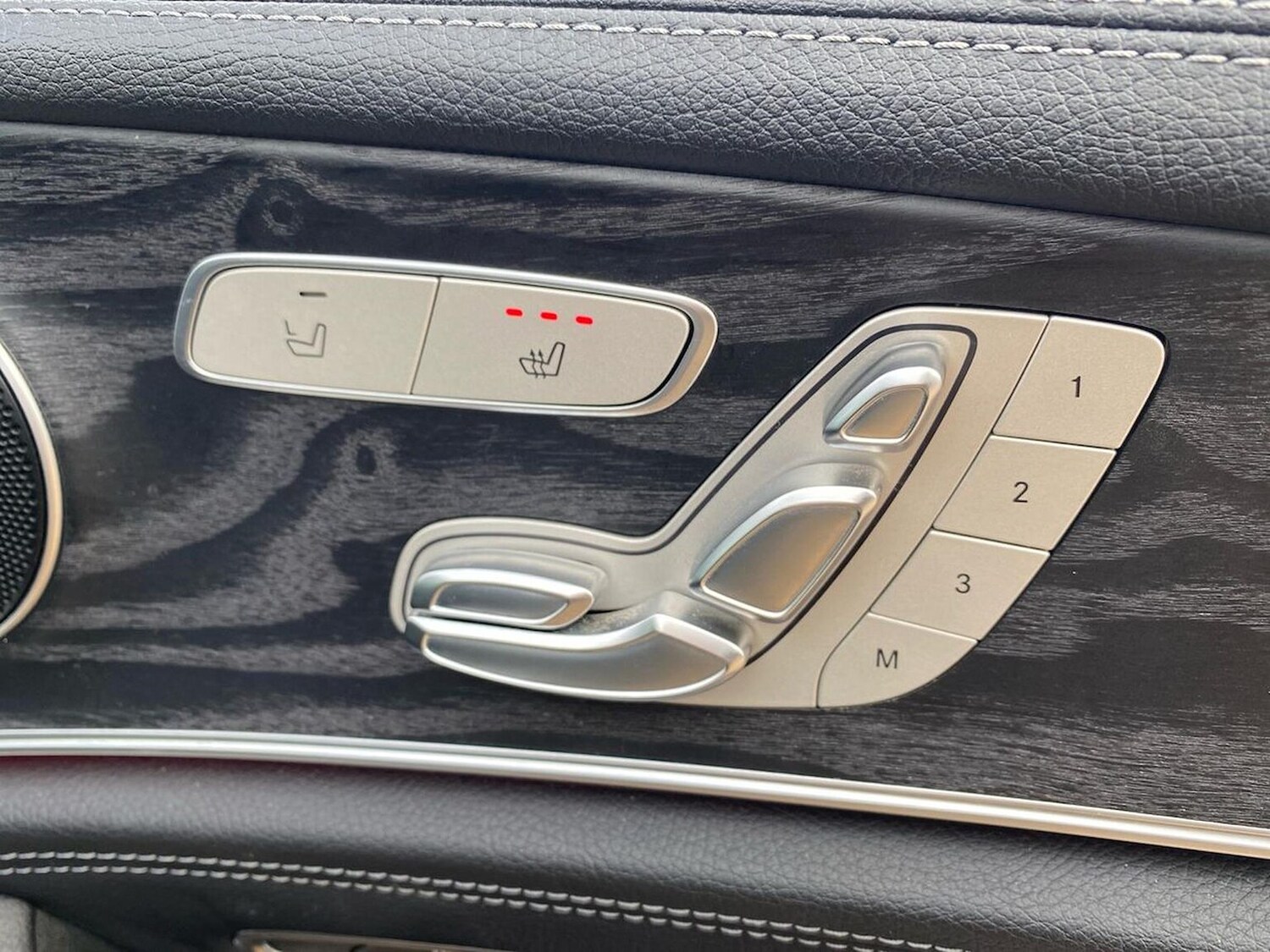Used Mercedes-Benz E Class 2019 for sale - 76292970: Photo 30