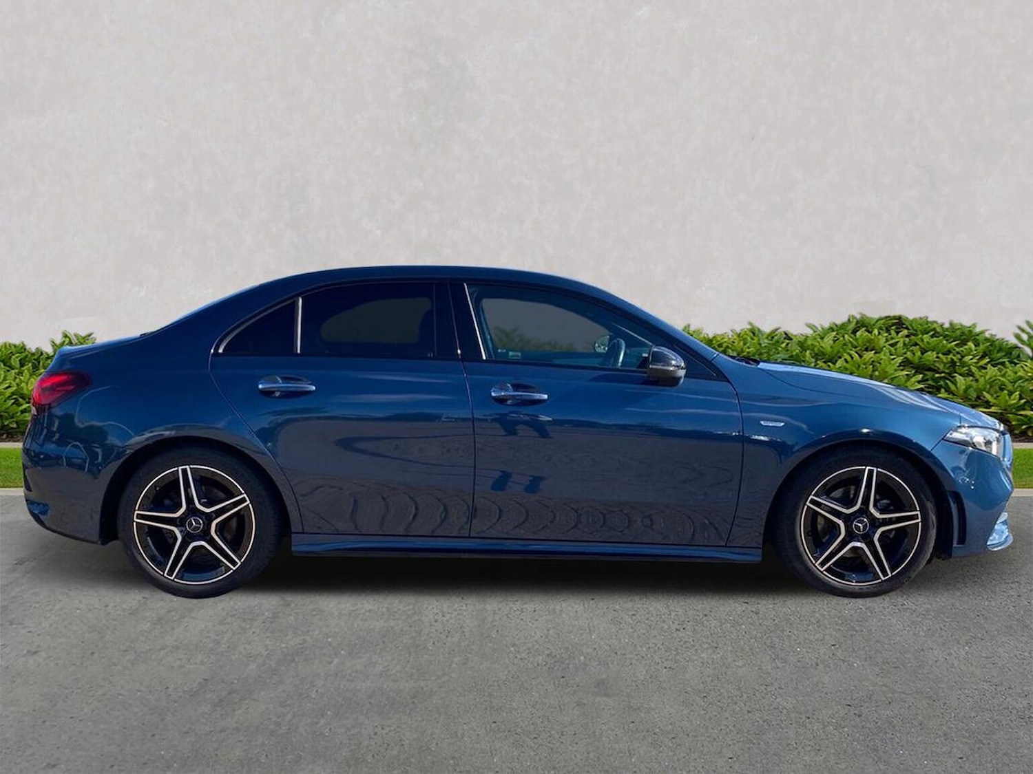 Used Mercedes-Benz A-Class 2022 for sale - 76171560: Photo 3