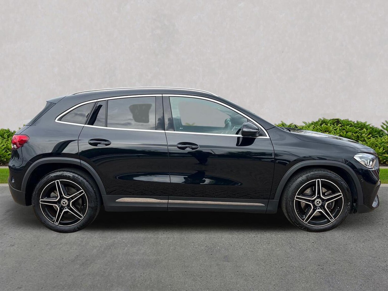 Used Mercedes-Benz GLA 2023 for sale - 76144213: Photo 3