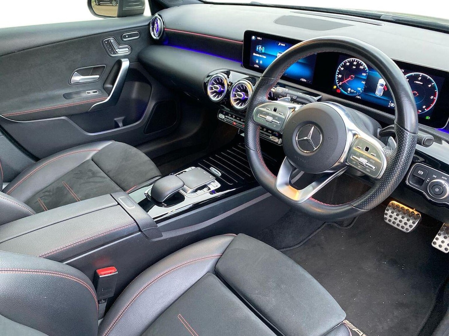 Used Mercedes-Benz A-Class 2018 for sale - 76536587: Photo 15