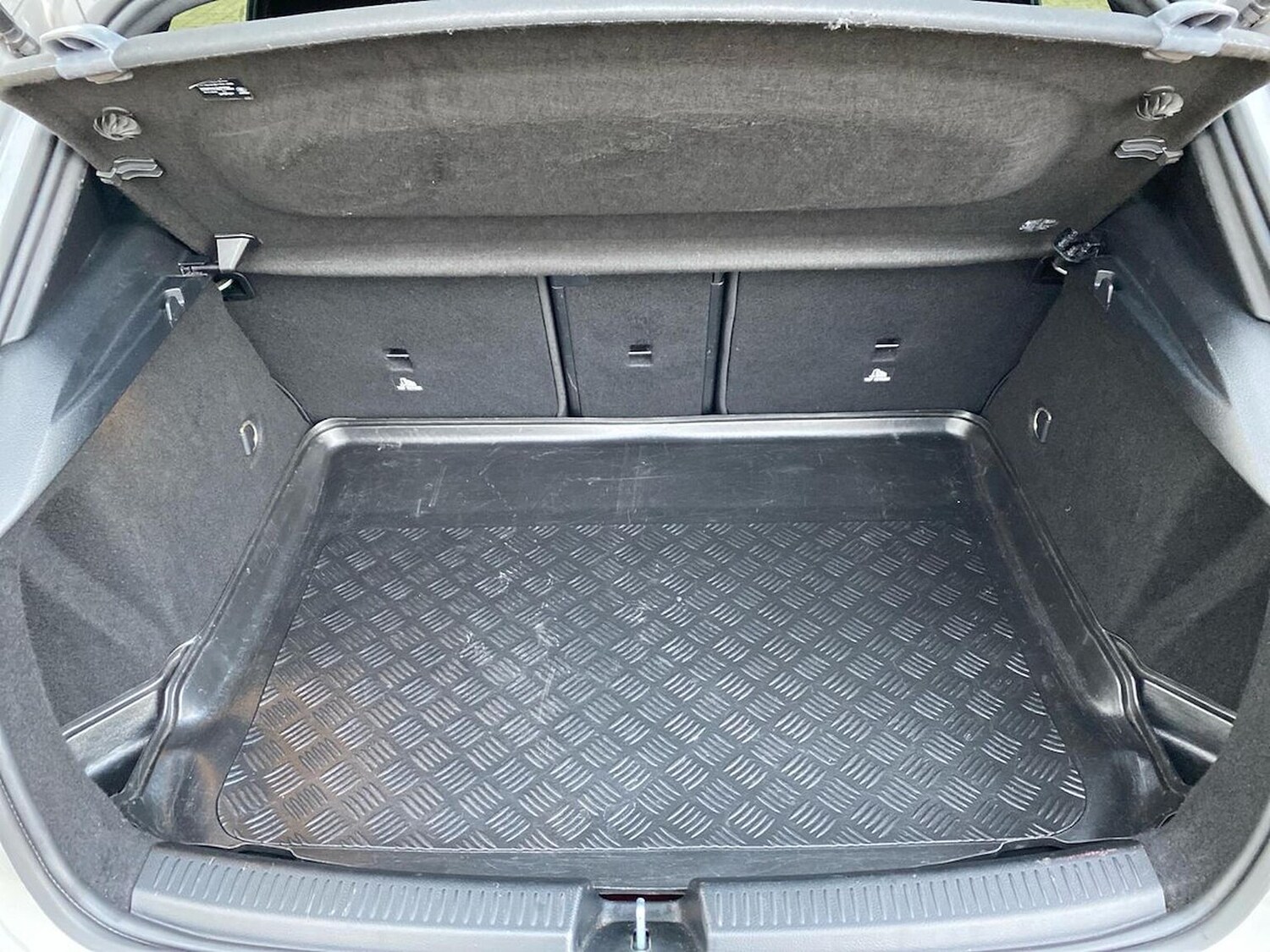 Used Mercedes-Benz A-Class 2018 for sale - 76536587: Photo 17