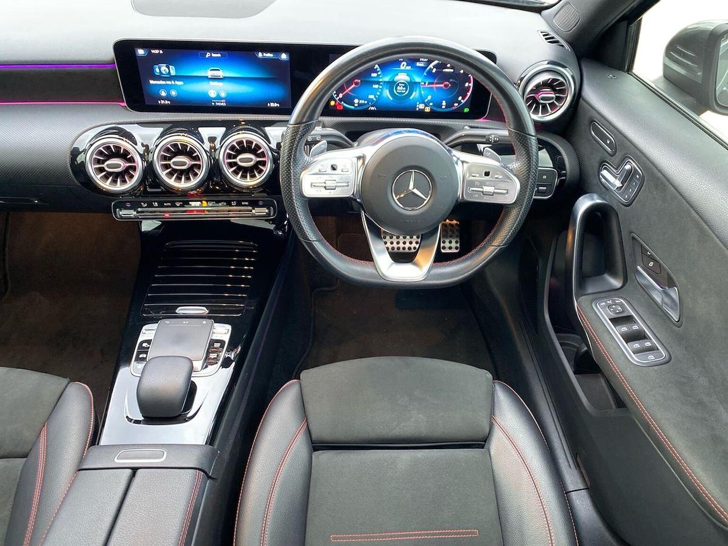 Used Mercedes-Benz A-Class 2018 for sale - 76536587: Photo 9